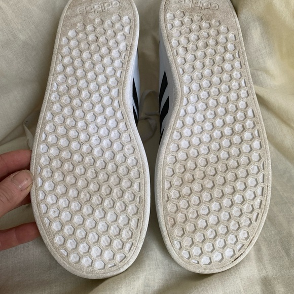 Adidas Grand Court 2.0 White Black- Men’s -7, Women’s-9 - Picture 9 of 9